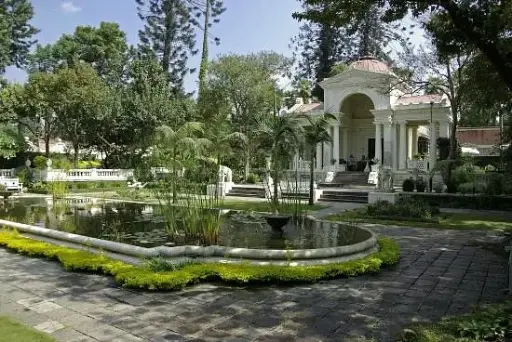 Gardens of Dreams Cafe