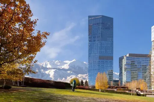 Ritz-Carlton, Almaty
